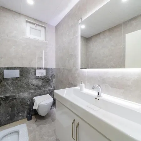 Dublex Flat With Lovely Balcony In Kepez Daire
